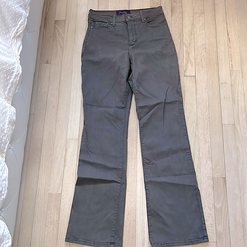 BRAND NEW Not Your Daughters Jeans Grey Cotton Jeans Sz 8